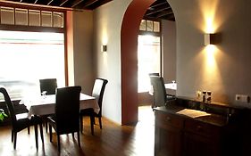 Hotel Saloon